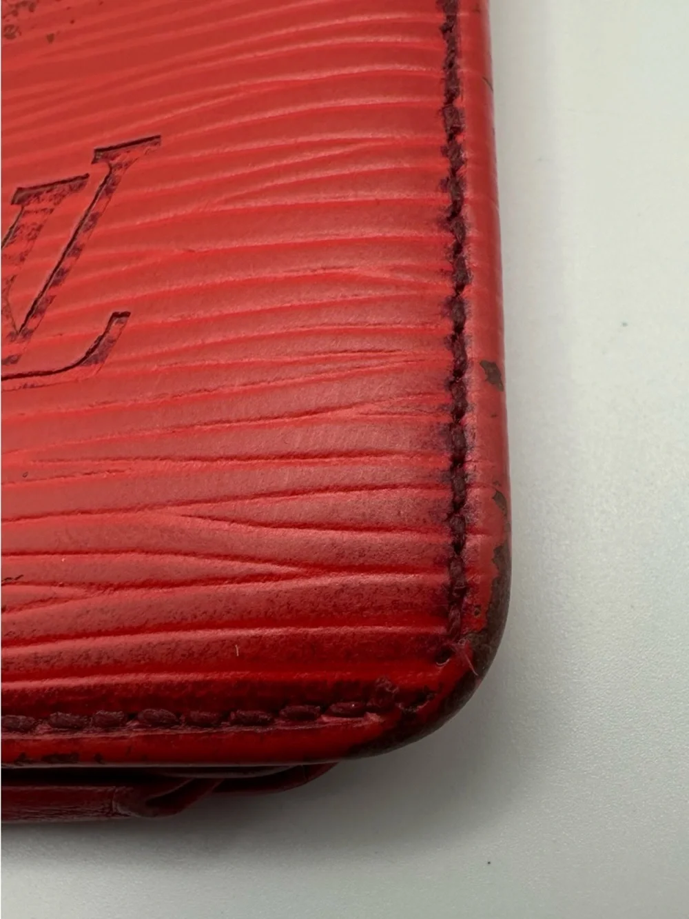 Louis Vuitton Epi Red Long Wallet Leather Folding Vintage Good Cond. Authentic